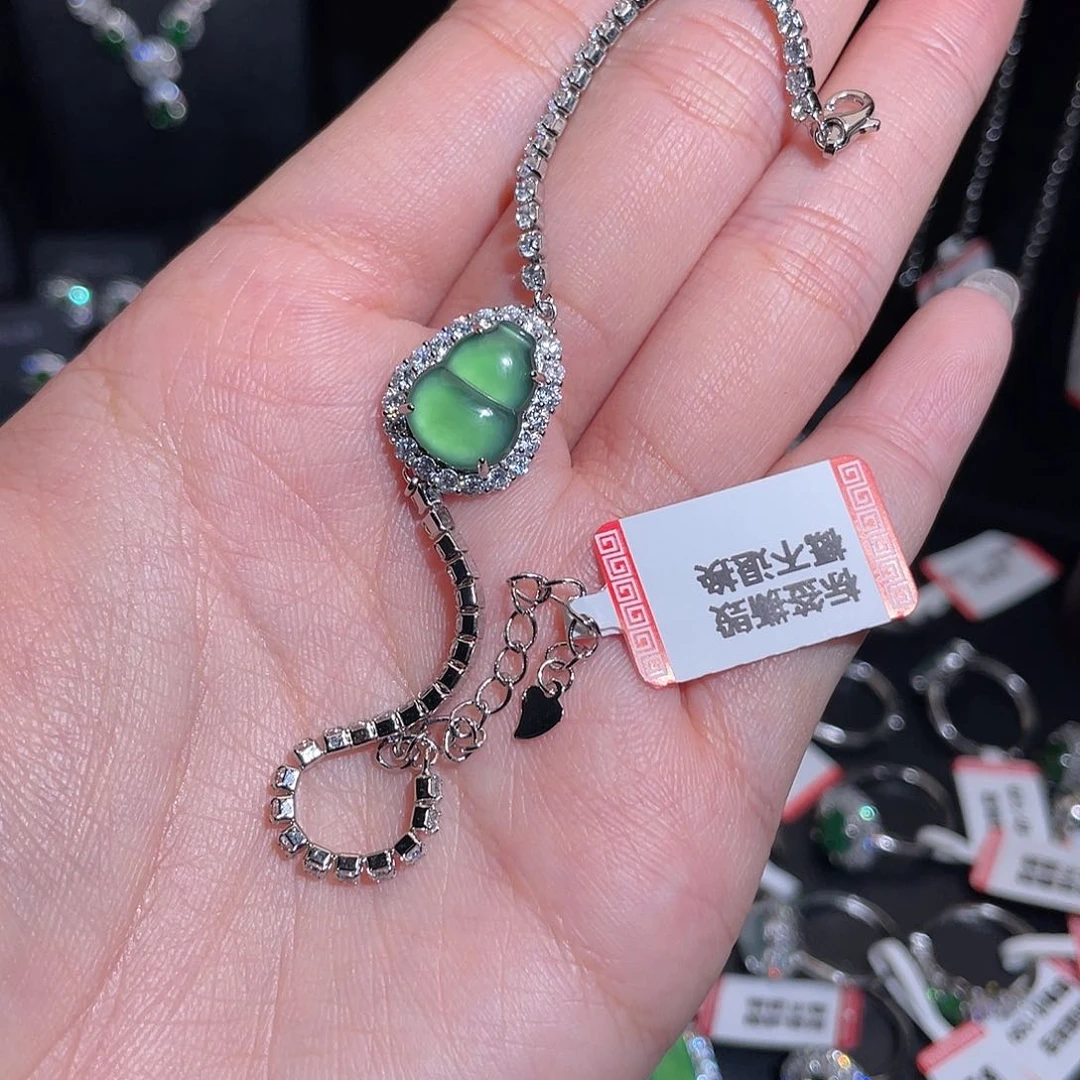 未镶嵌手链翡翠手链