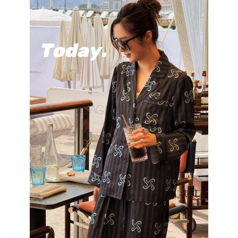 5-22【时尚宠儿】淑媛时尚休闲舒适气质印花套装