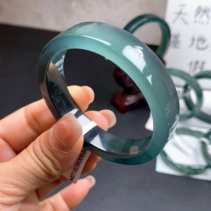 翡翠手镯未镶嵌51尺寸