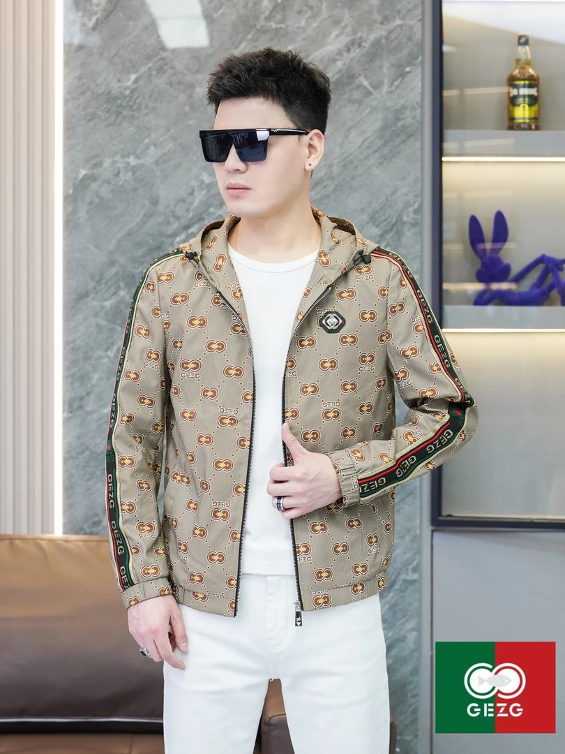 潮牌新款印花高端男士时尚潮流休闲连帽修身夹克男装上衣外套轻奢