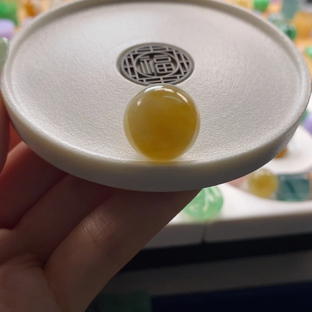 翡翠未镶嵌颈饰黄翡圆珠卡16