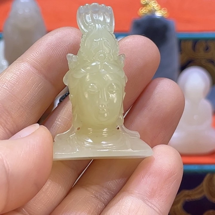 和田玉（糖玉）未镶嵌挂件