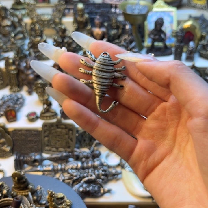 泥塑18号闪价漏价一件