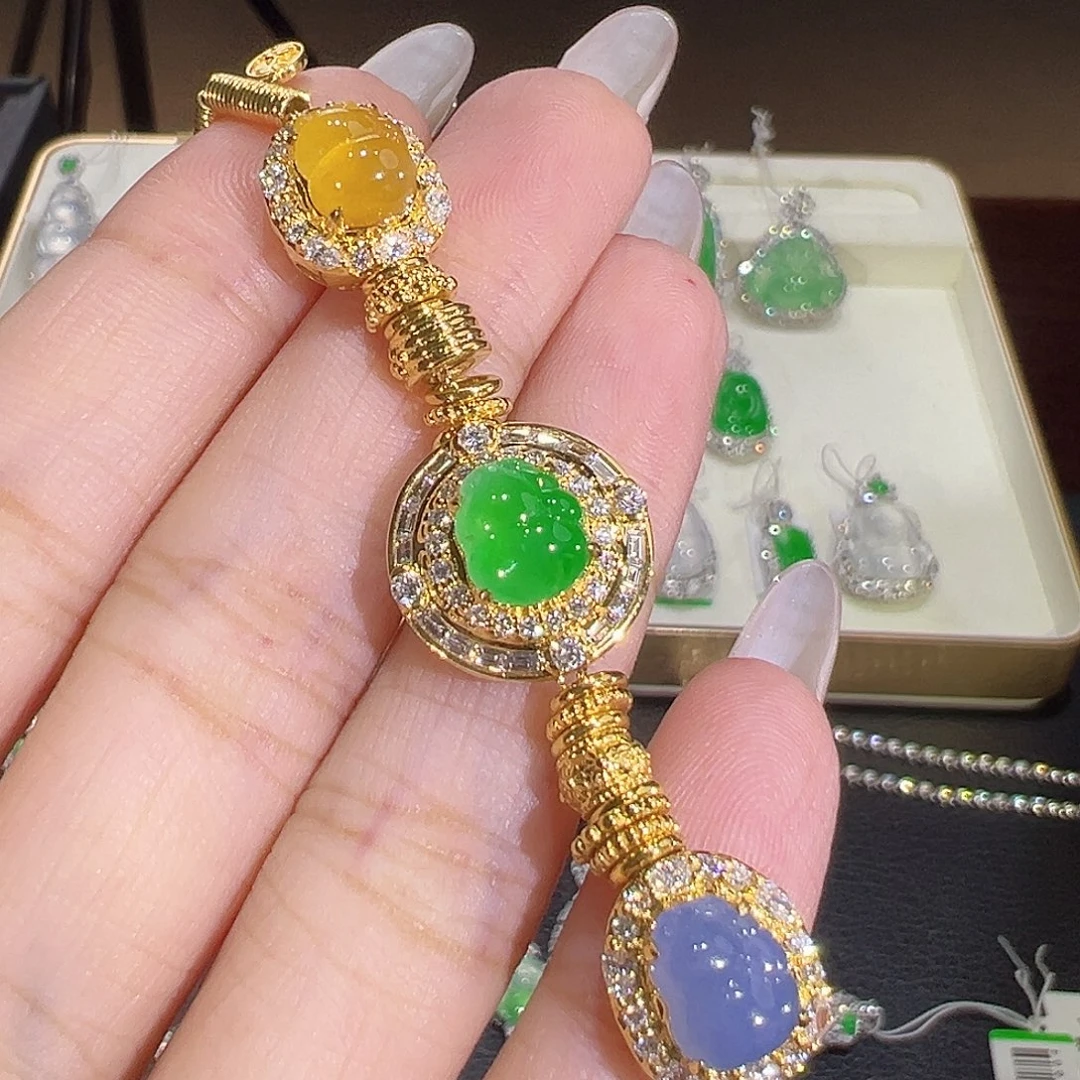 翡翠18K金镶嵌手链翡翠