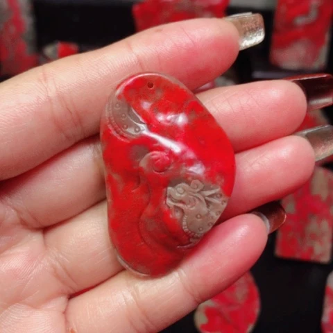 昌化鸡血石蓝***花昌化鸡血石挂件