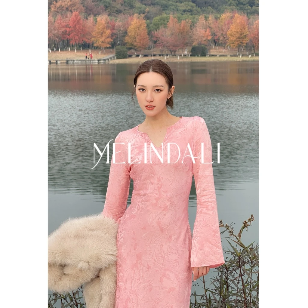 Melinda Li【东方蔷薇】新中式定染色人丝暗纹花朵提花斜裁连衣裙