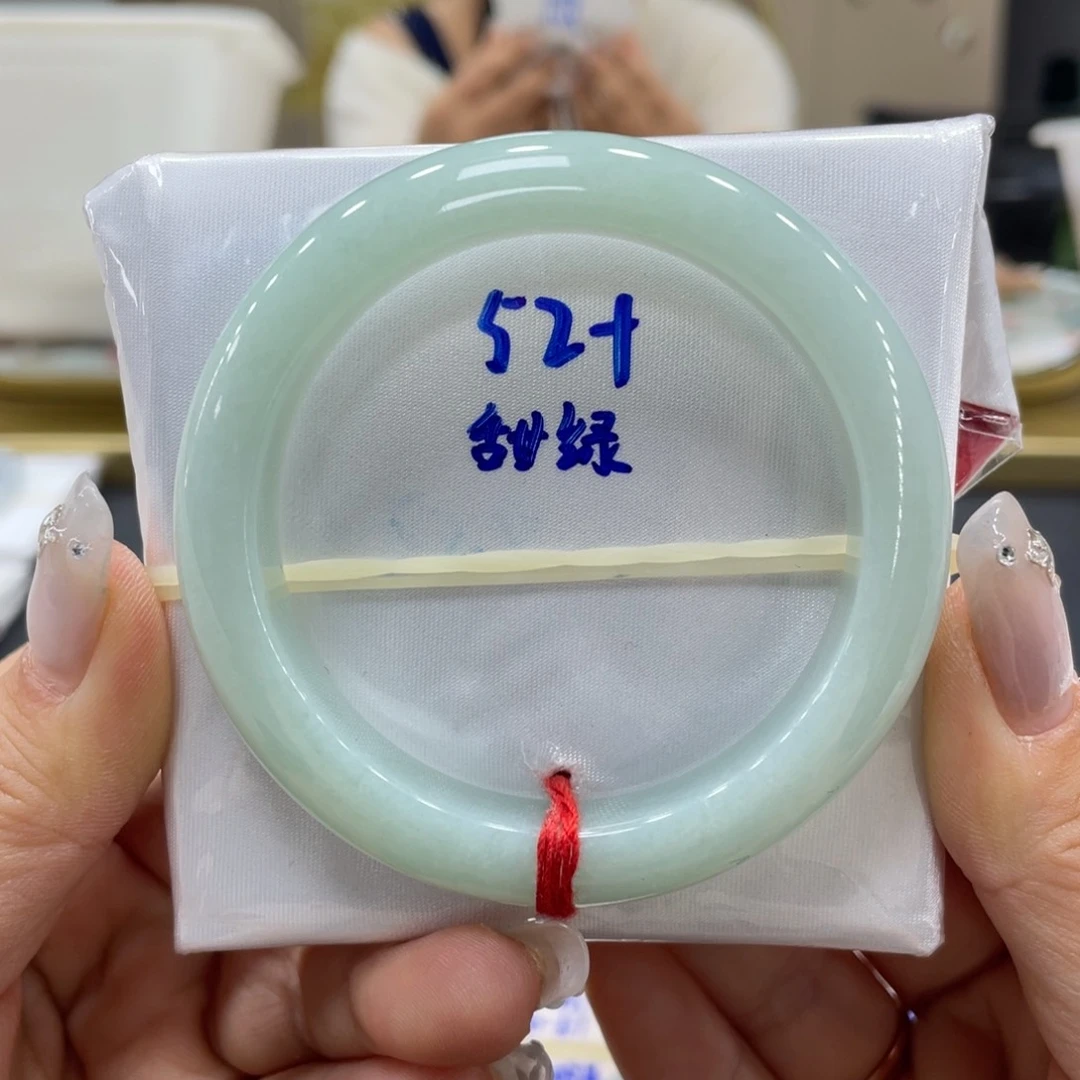 未镶嵌手镯翡翠翡翠
