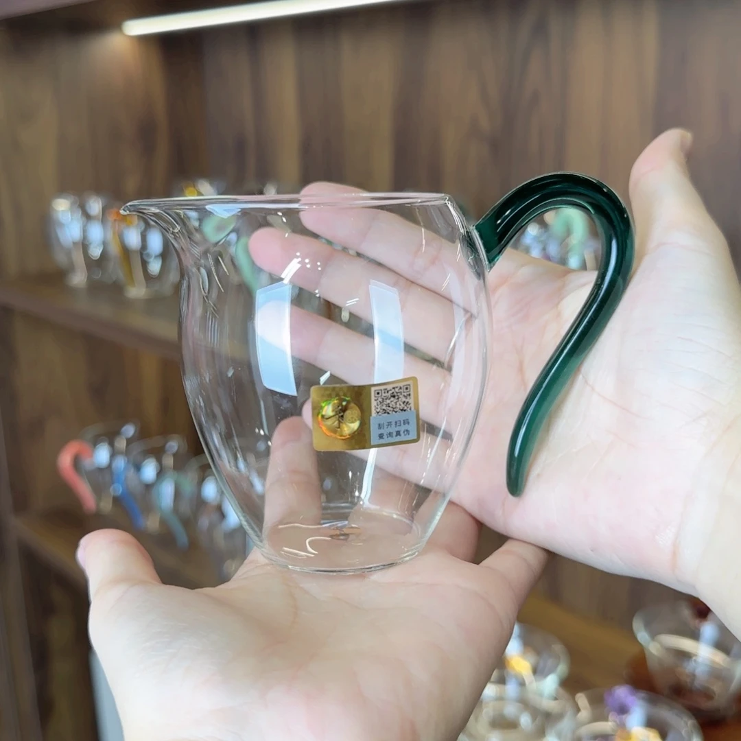 禾器怡然墨绿色。。。