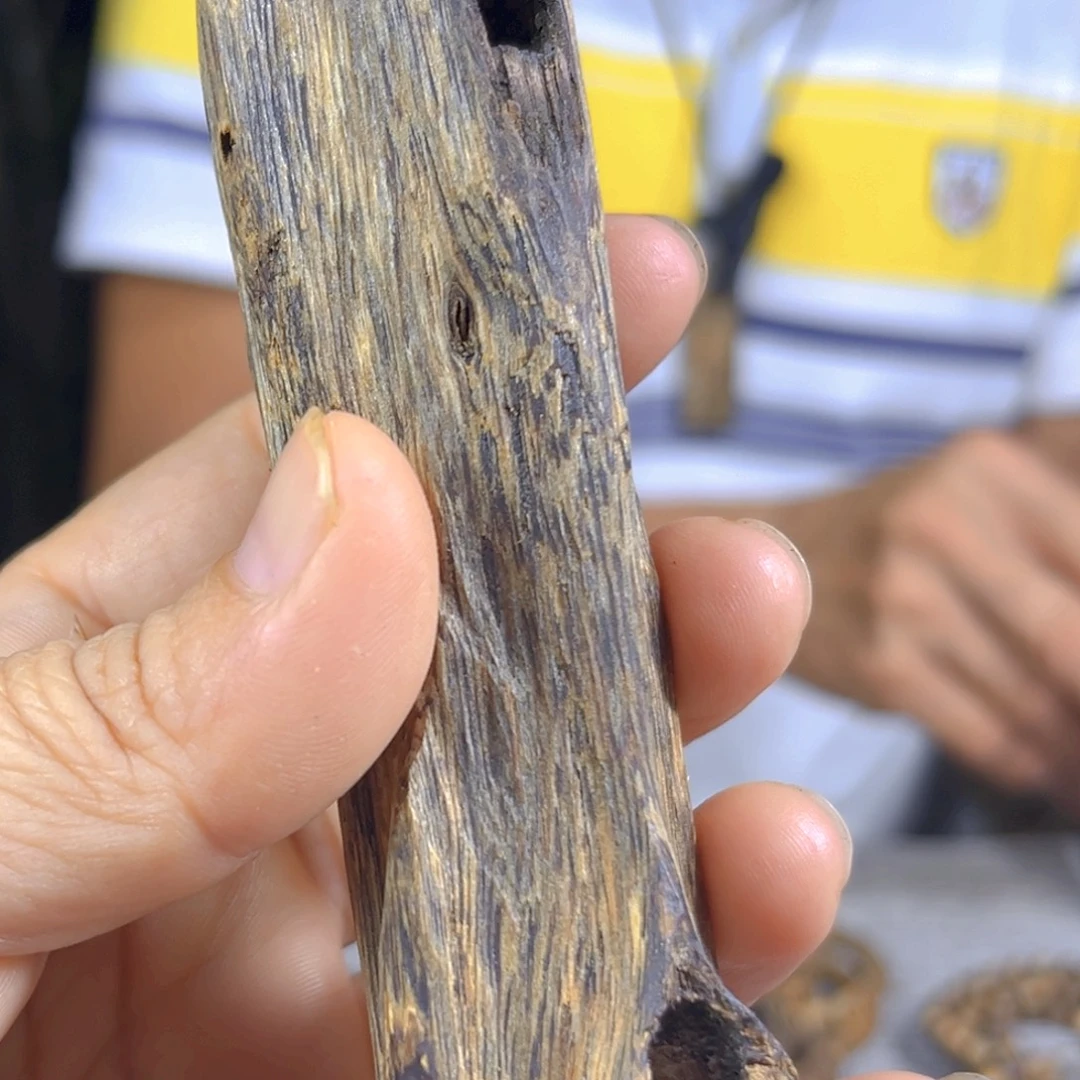沉香碎屑沉香块料32克