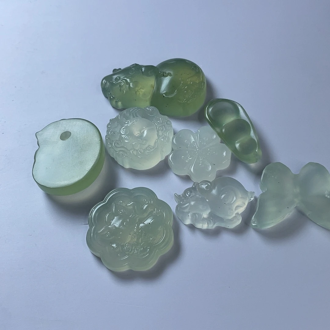 合金蛇纹石玉颈饰黑*