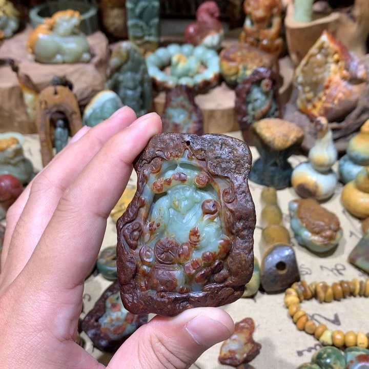 岫岩河磨玉（透闪石质玉）挂件未镶嵌