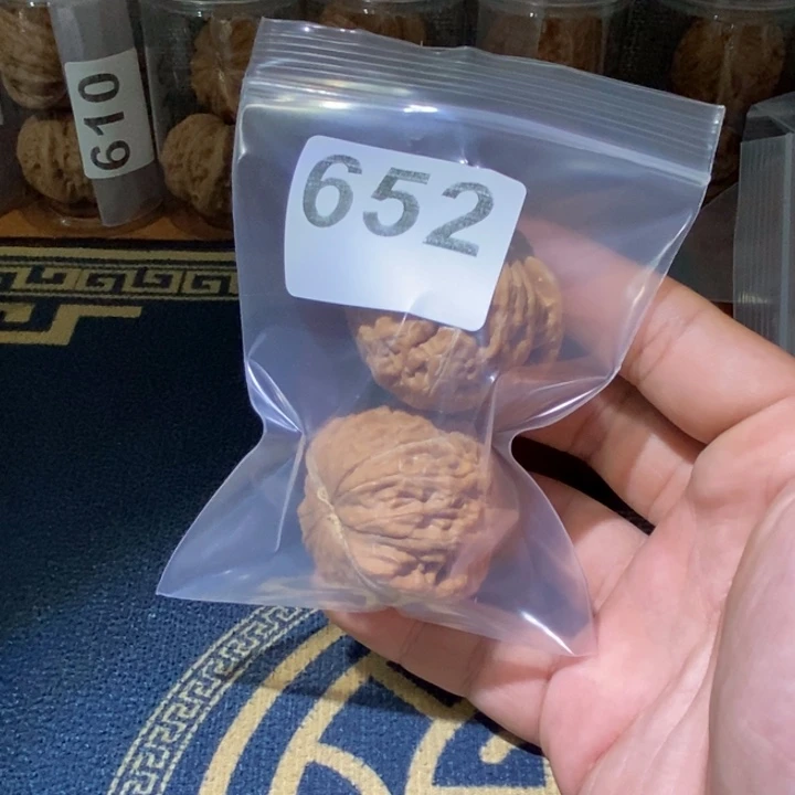 文玩核桃吊坠铁锤652