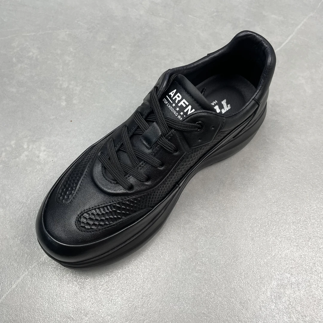 【Q203】甄选男鞋推荐 190-12A  时尚百搭 潮流舒适男款