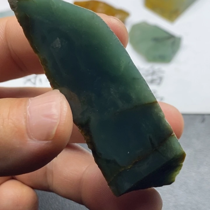 定制翡翠未镶嵌包工