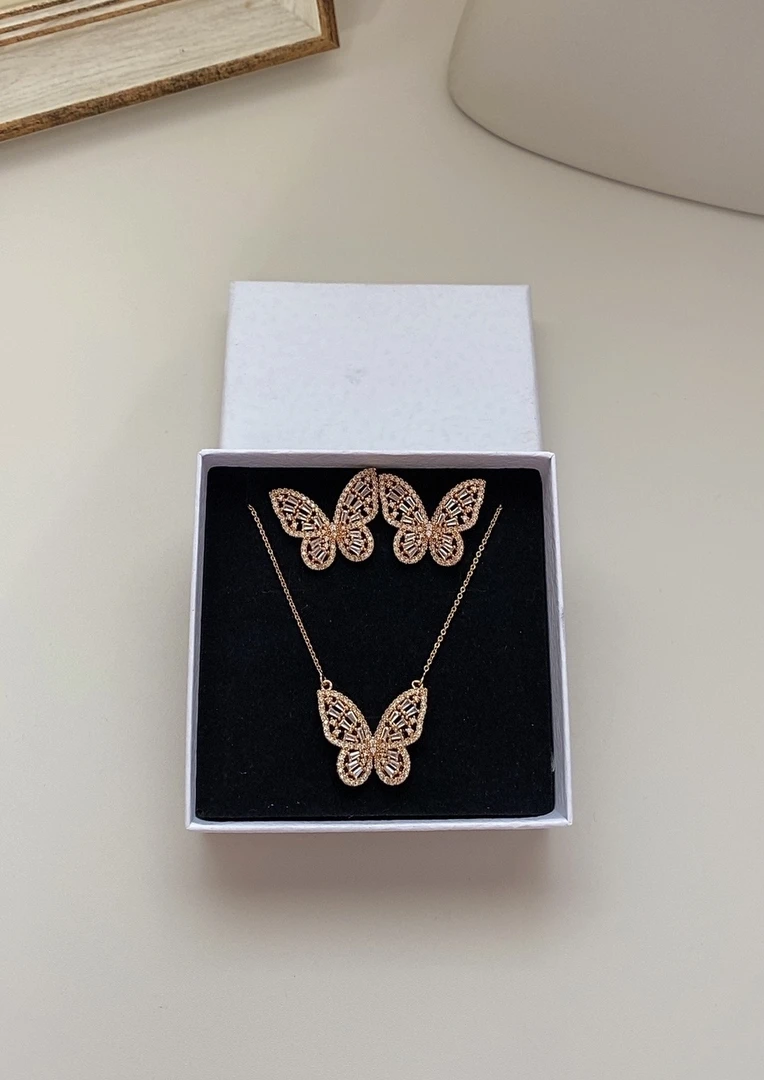 钛钢亚克力项链 两件套