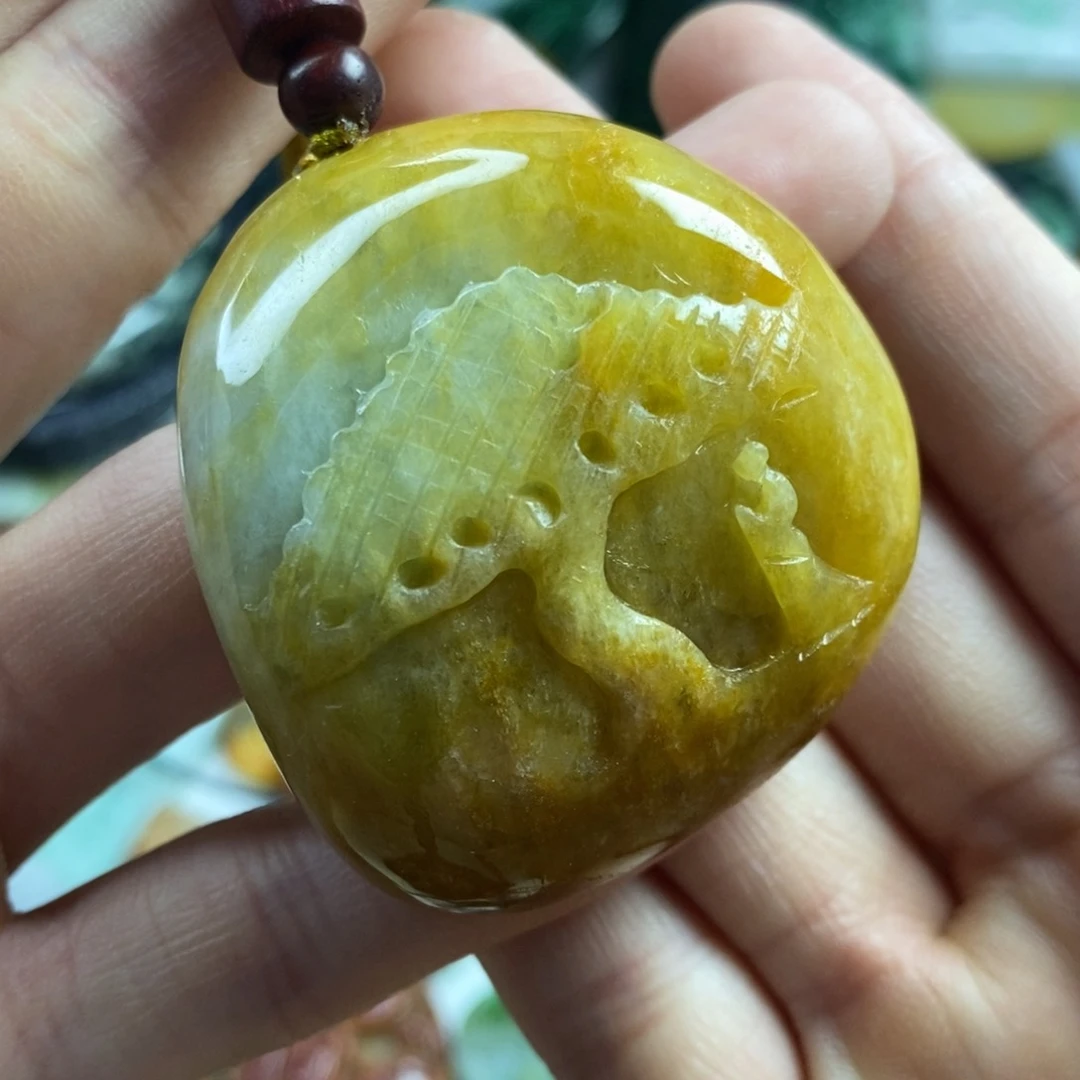 翡翠颈饰未镶嵌吊坠