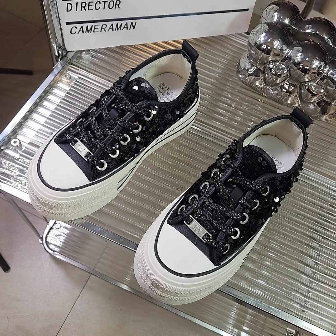 810时尚百搭妈妈鞋鞋