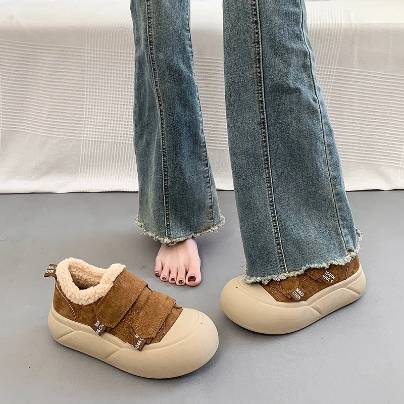 啄木鸟厚底女鞋加绒保暖毛毛棉鞋2024新款冬季丑萌休闲板鞋雪地靴