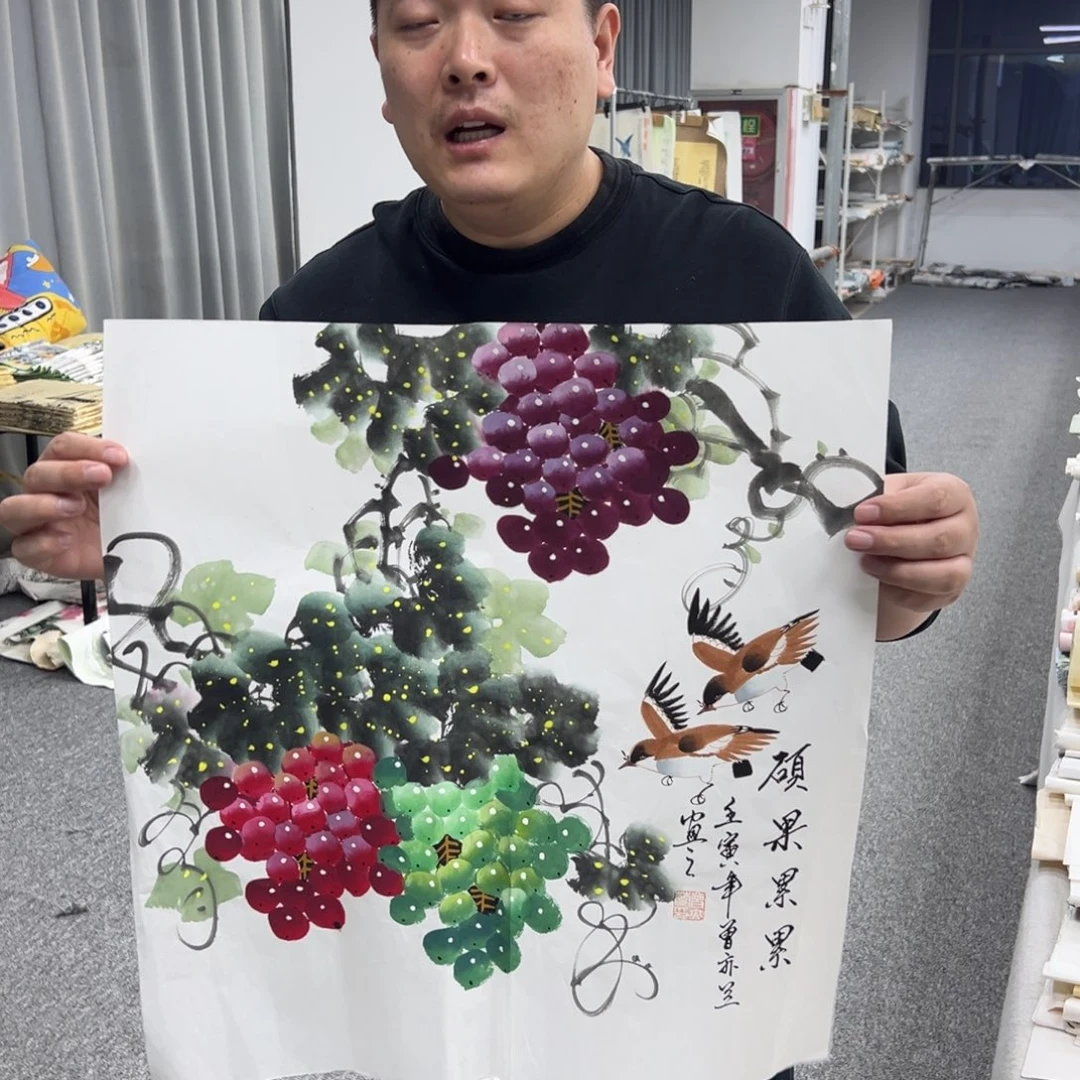 国画卖字画的小老板