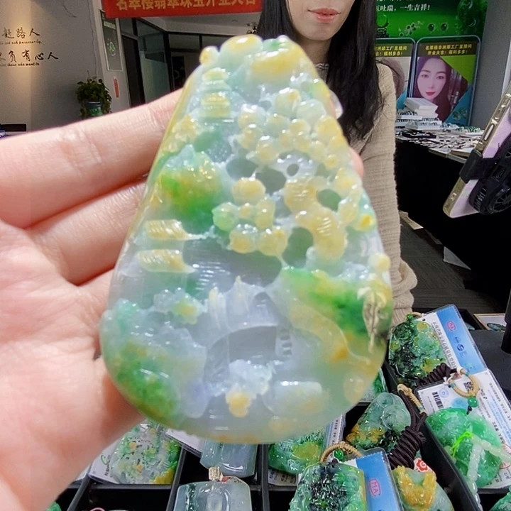 颈饰未镶嵌翡翠翡翠