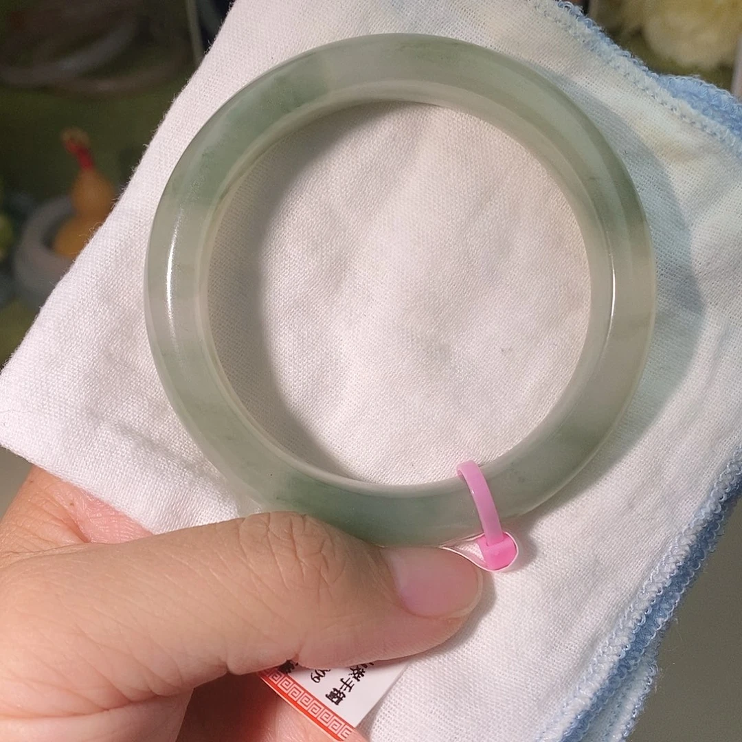 石英岩玉手镯合金