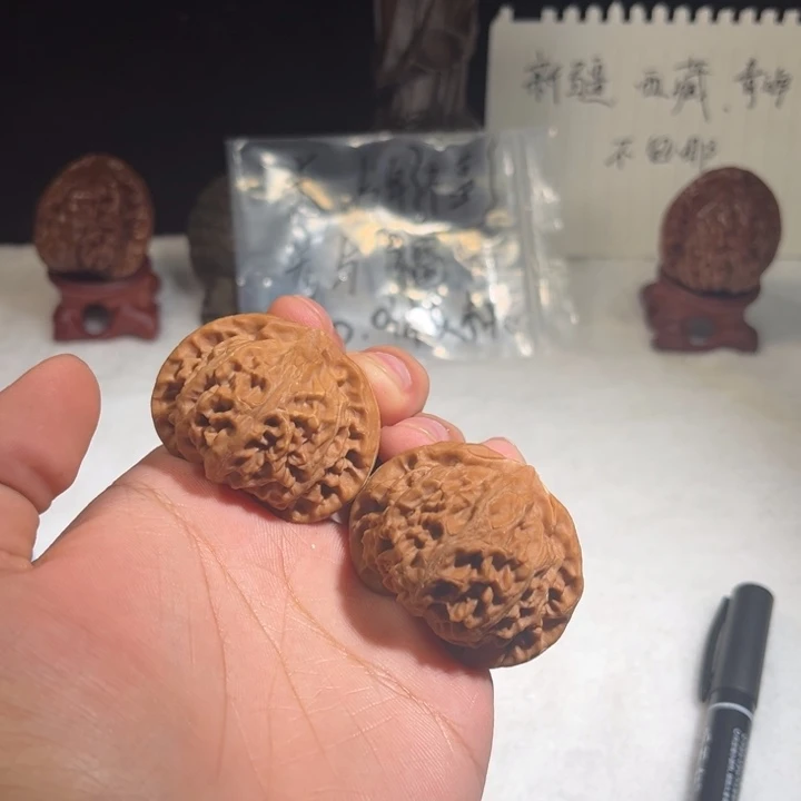 文玩核桃吊坠文玩核桃