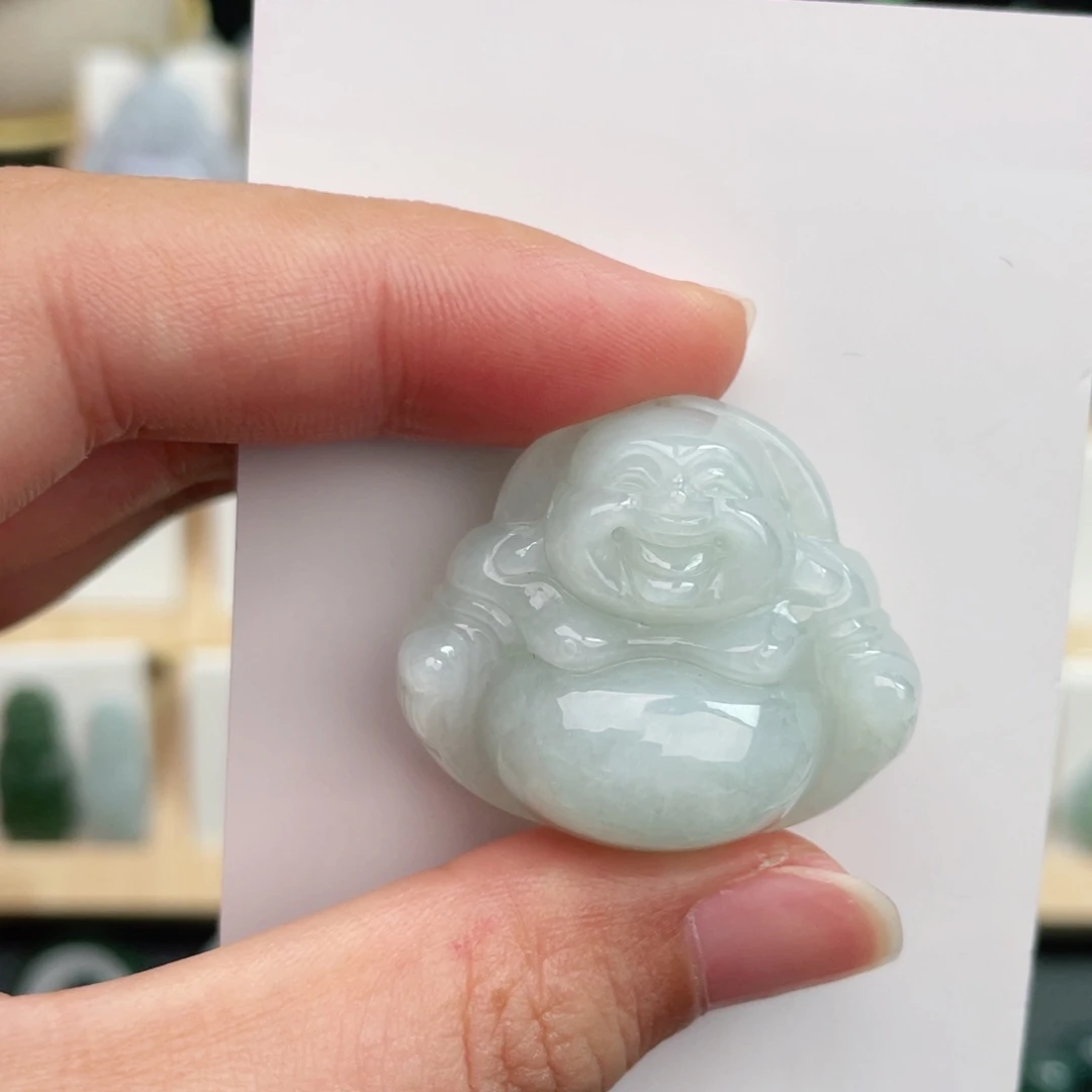 翡翠未镶嵌颈饰佛公