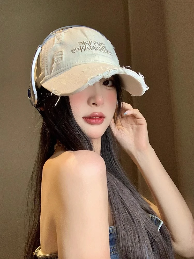 韩版字母刺绣破洞棒球帽女百搭大头围鸭舌帽宽帽檐大脸显脸小帽子