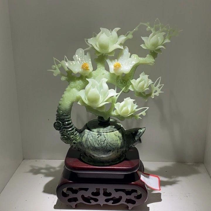 未镶嵌蛇纹石玉（覆膜）珠宝奇石