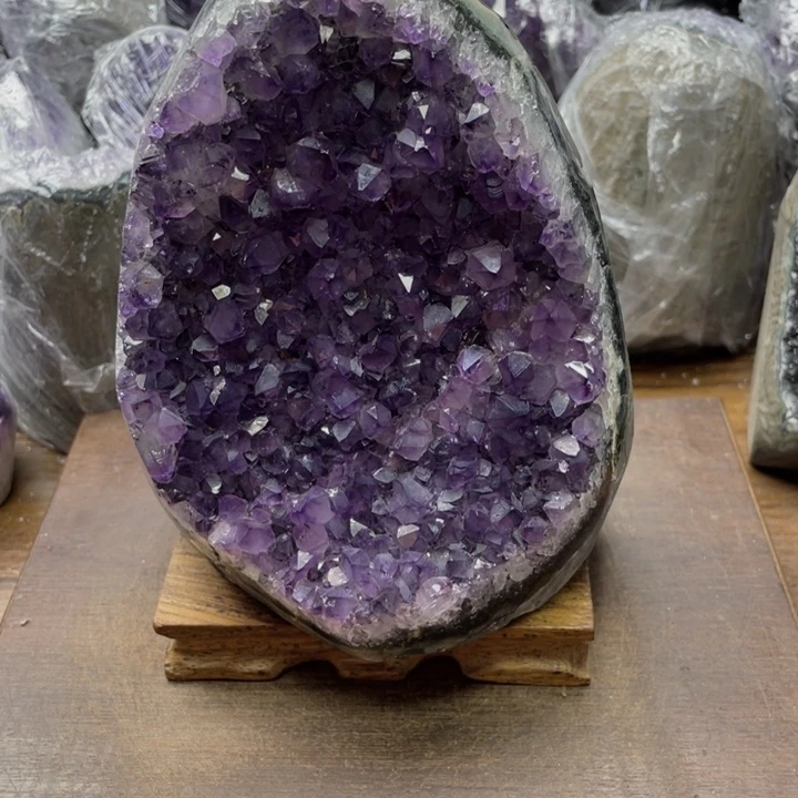 未镶嵌紫晶珠宝半成品