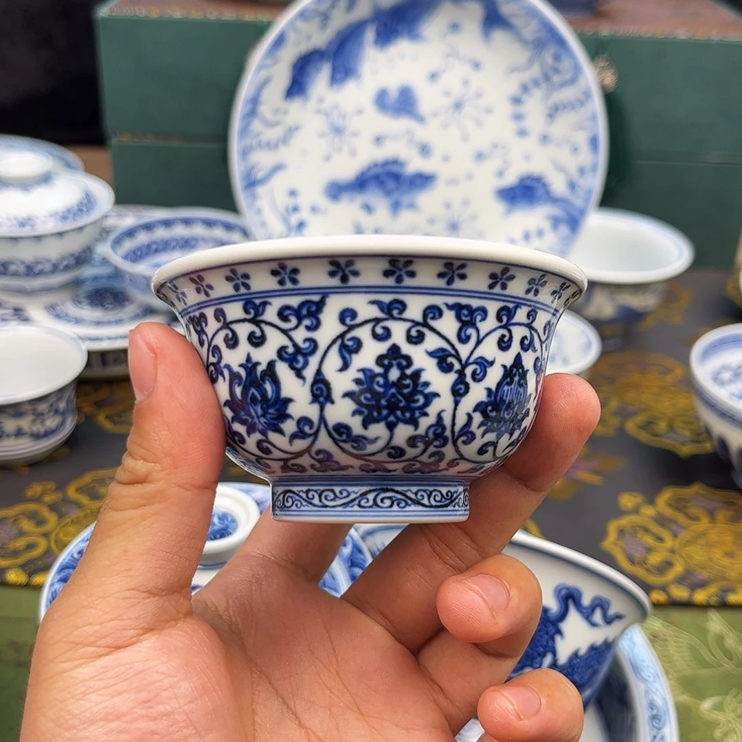 缠枝莲小压手福利福利