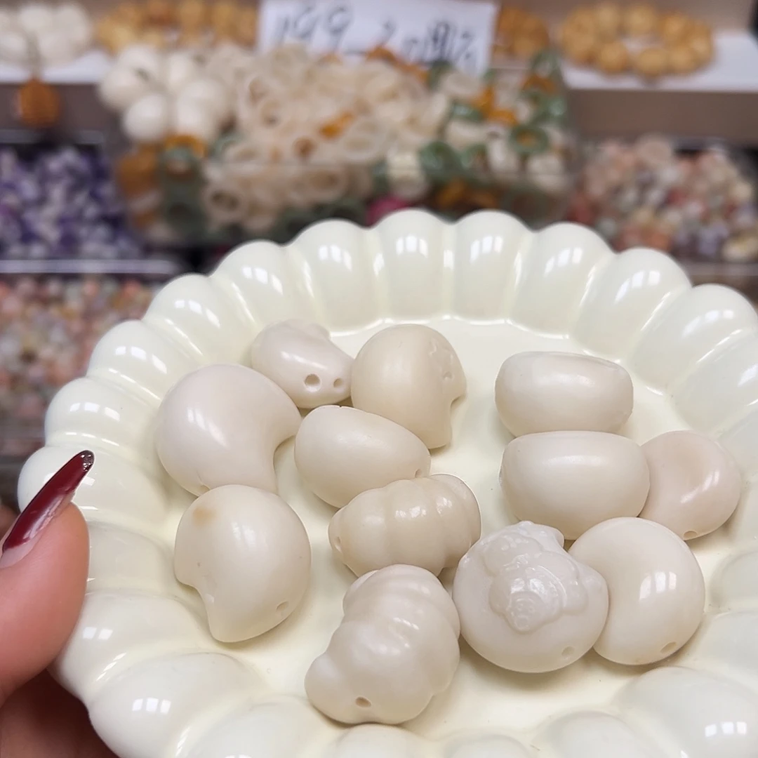 手串菩提根/象牙果瑕疵月亮混12颗有裂