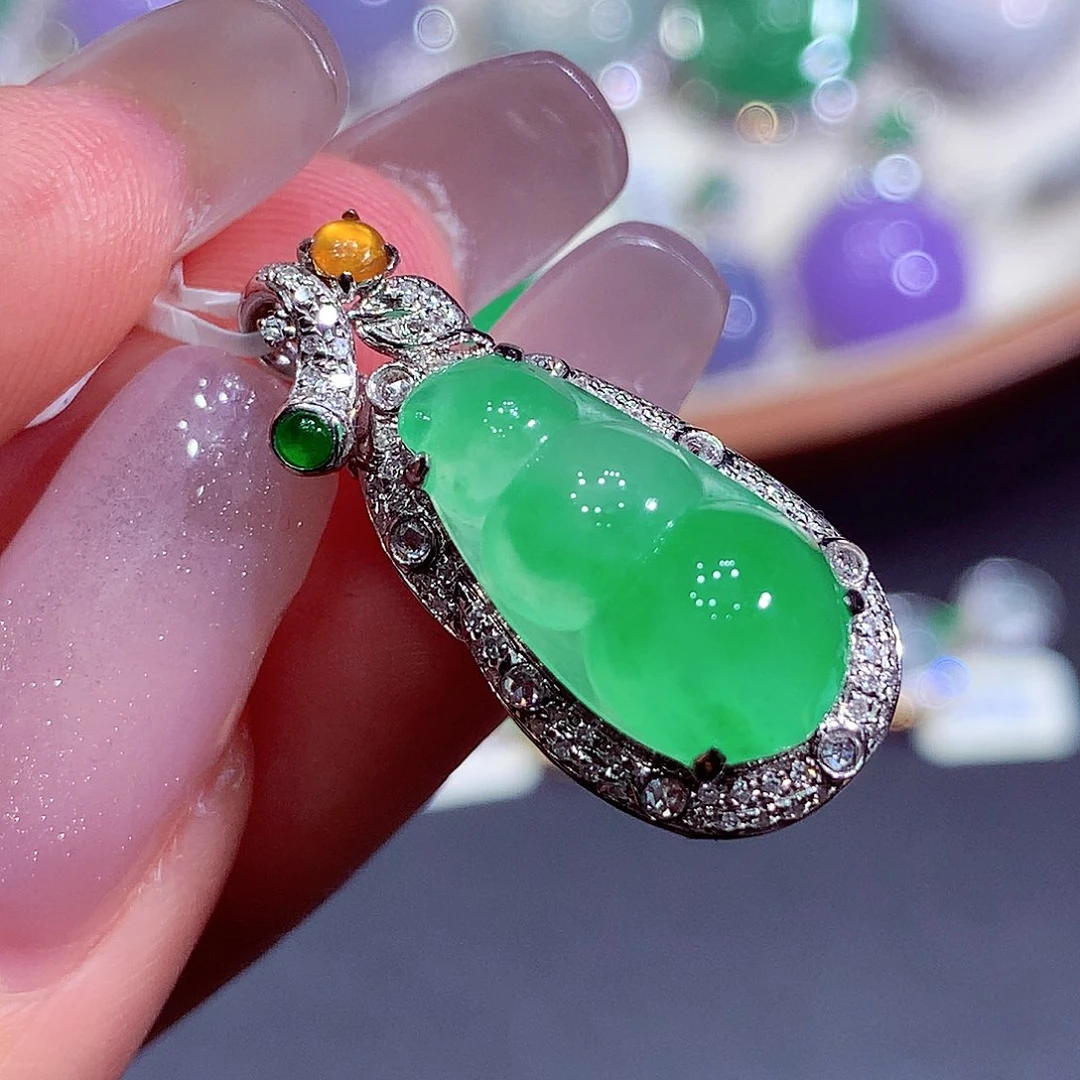 翡翠18K金镶嵌吊坠(不含链)