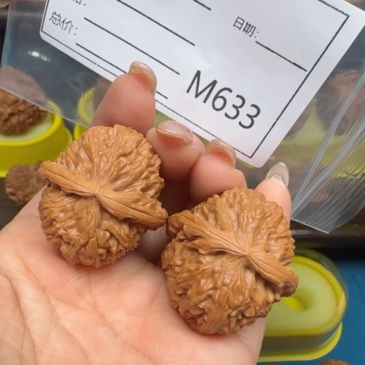 文玩核桃把件零*白狮