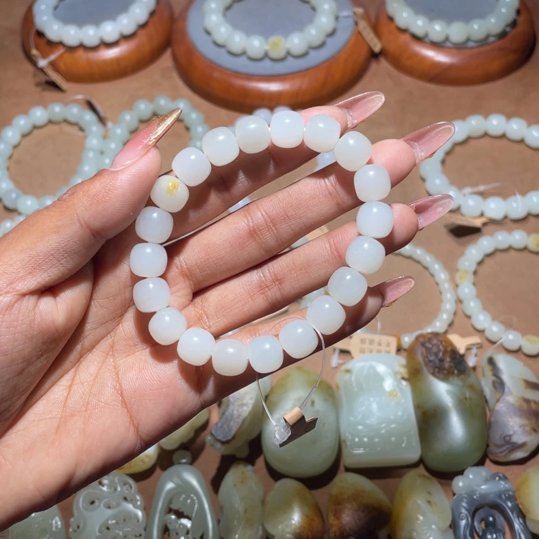 和田玉未镶嵌手链