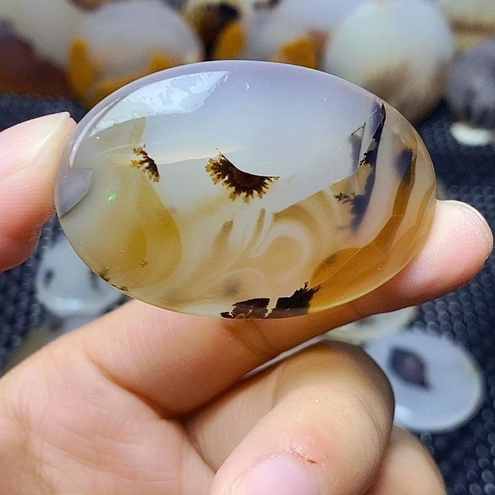 玛瑙/玉髓未镶嵌珠宝半成品