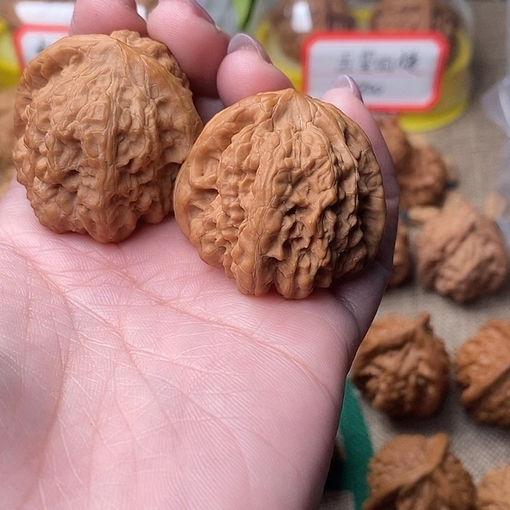 吊坠文玩核桃平谷凹底