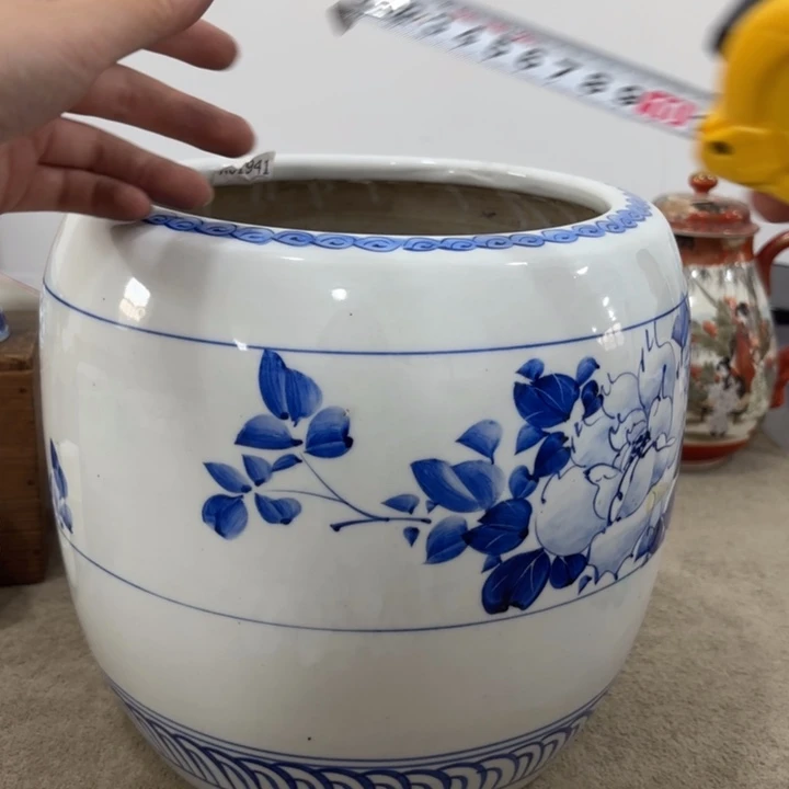 瓷片非常美丽好看的物品