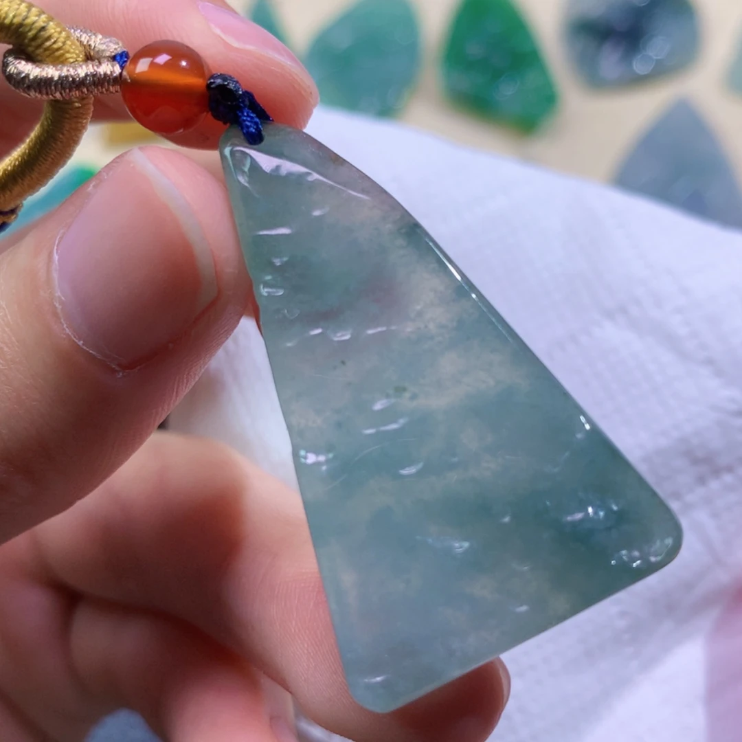 【闪购商品】颈饰未镶嵌翡翠