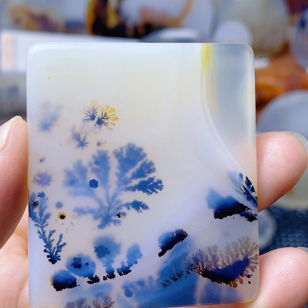 玛瑙/玉髓未镶嵌珠宝奇石