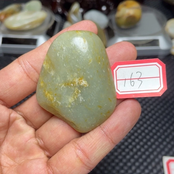 颈饰足铂镶嵌和田玉163