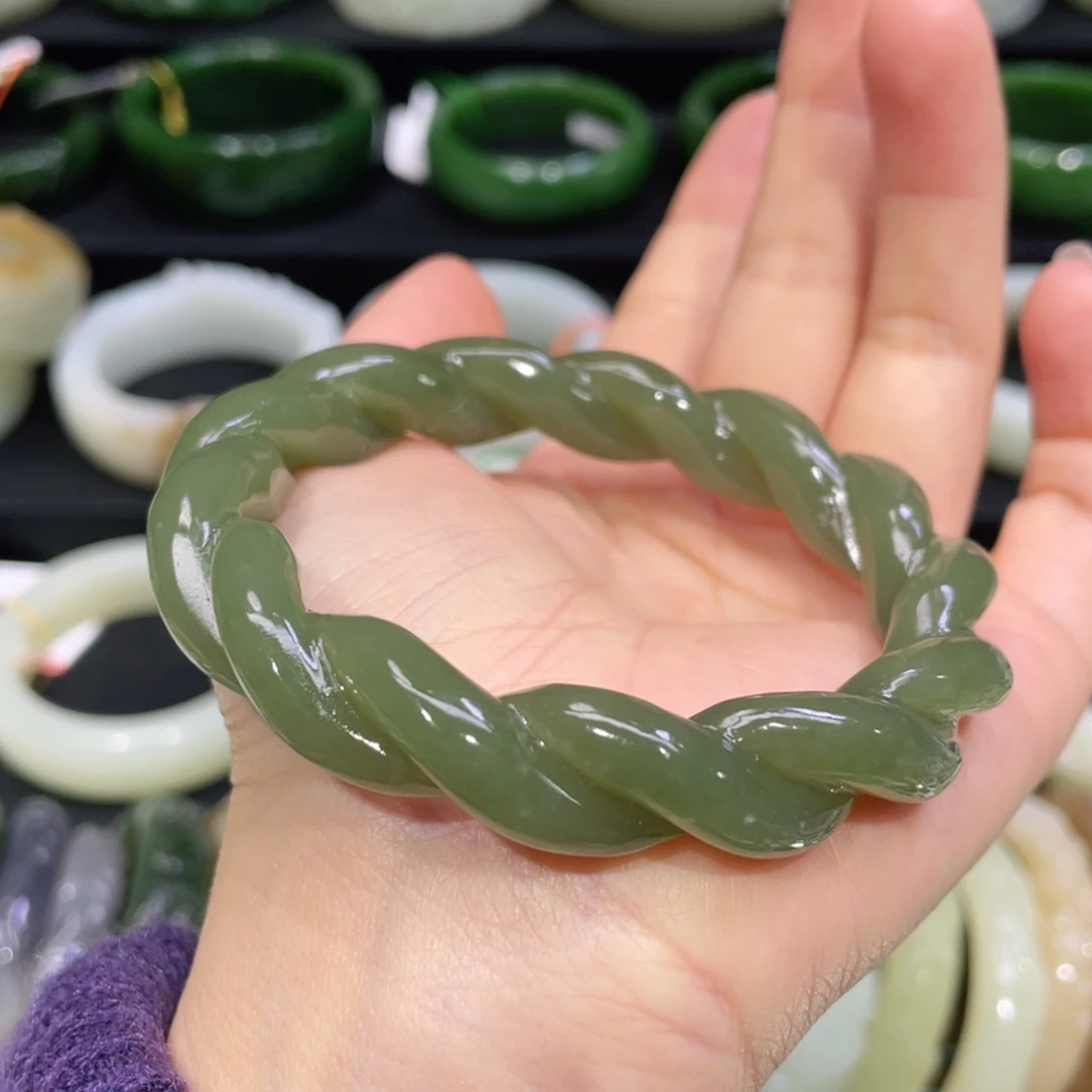 未镶嵌手镯和田玉6