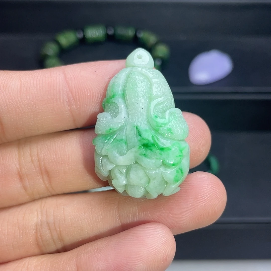 翡翠未镶嵌吊坠(不含链)