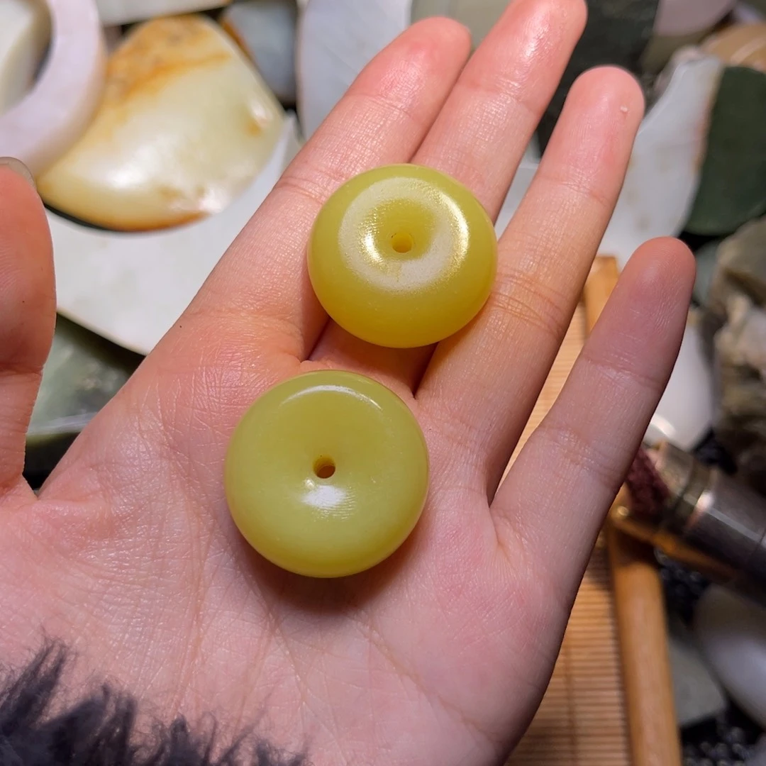 未镶嵌和田玉珠宝半成品