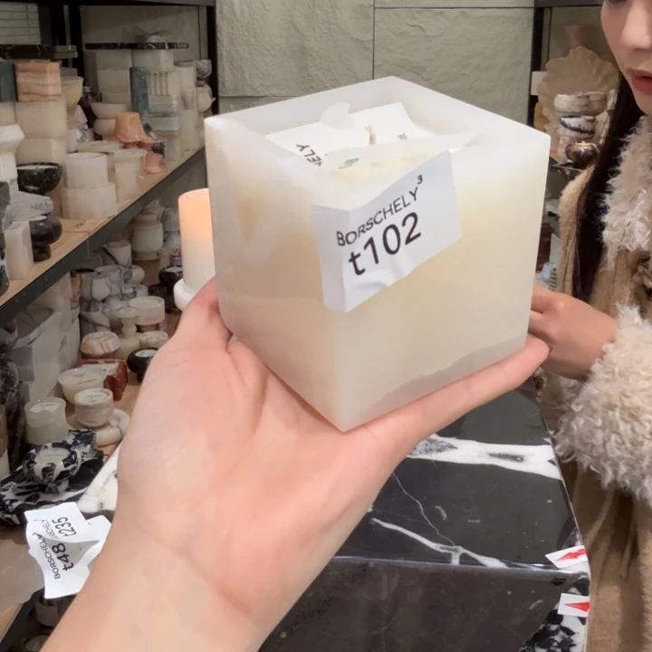 大理石t102。 关机。   福利