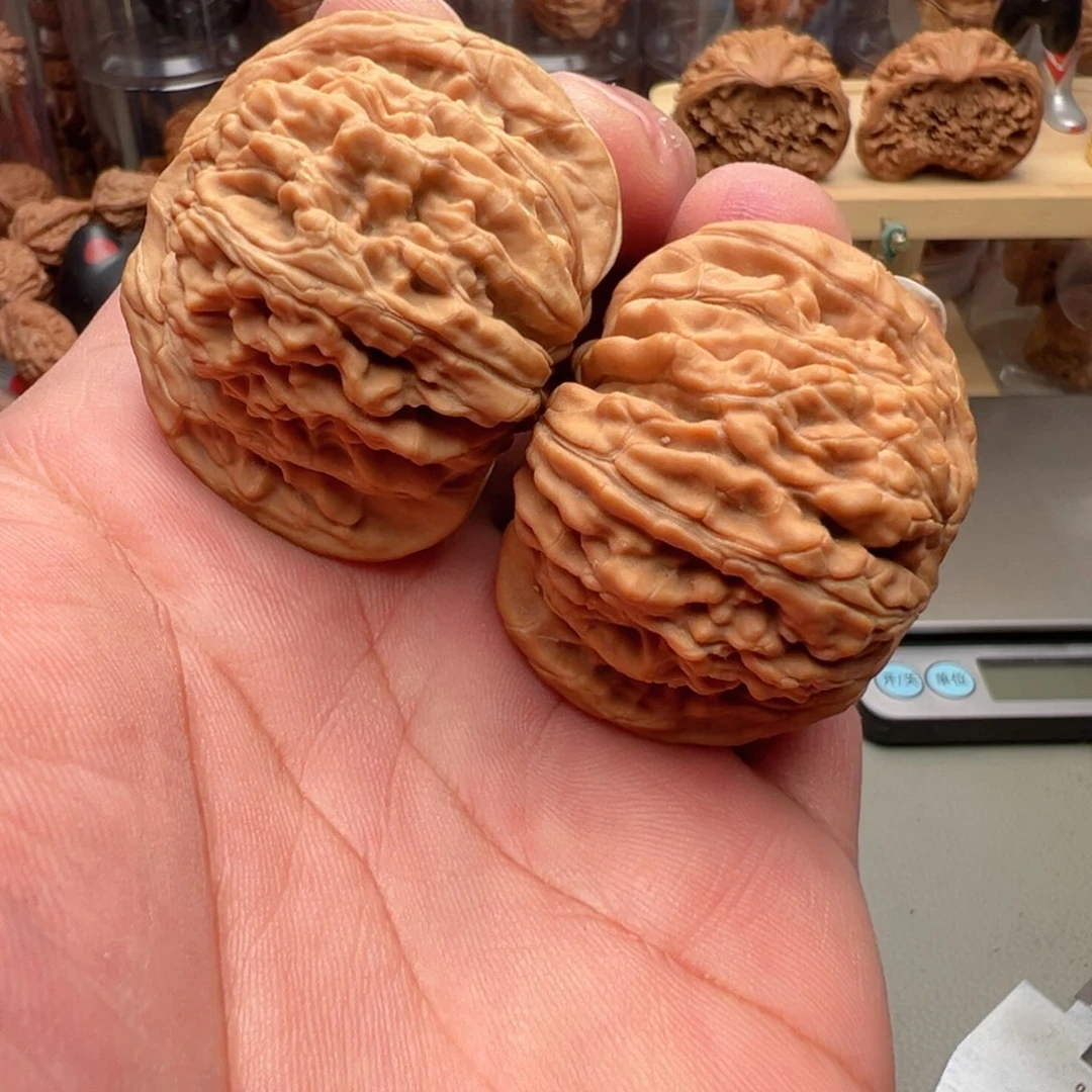 文玩核桃把件45尺四座楼