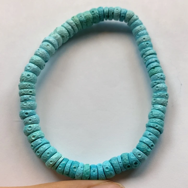 绿松石手串未镶嵌
