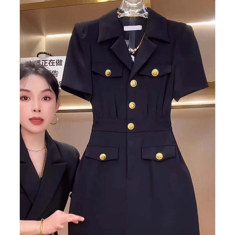 【文文】【有里布】法式单排扣西装领短袖连衣裙夏季新款小黑裙D1693