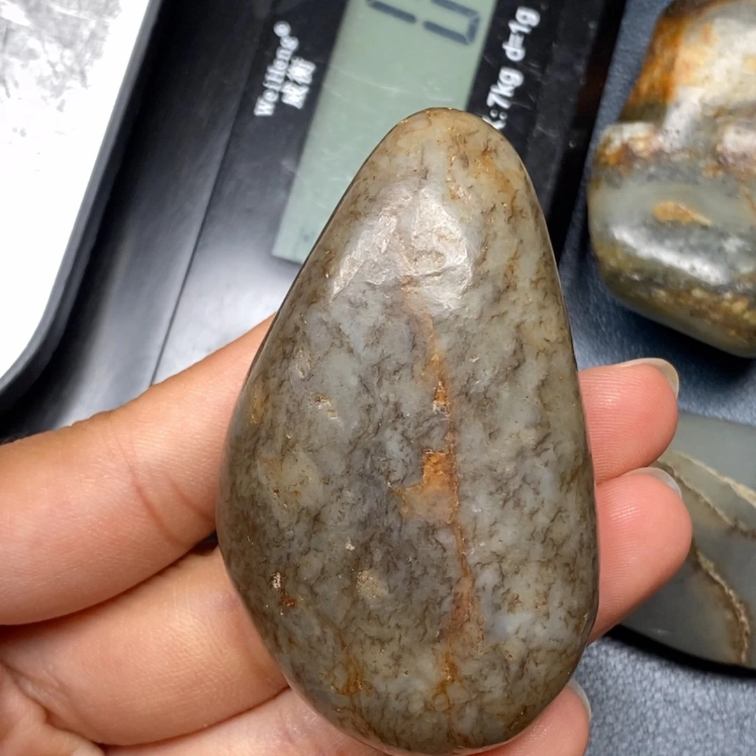 和田玉（糖玉）未镶嵌挂件