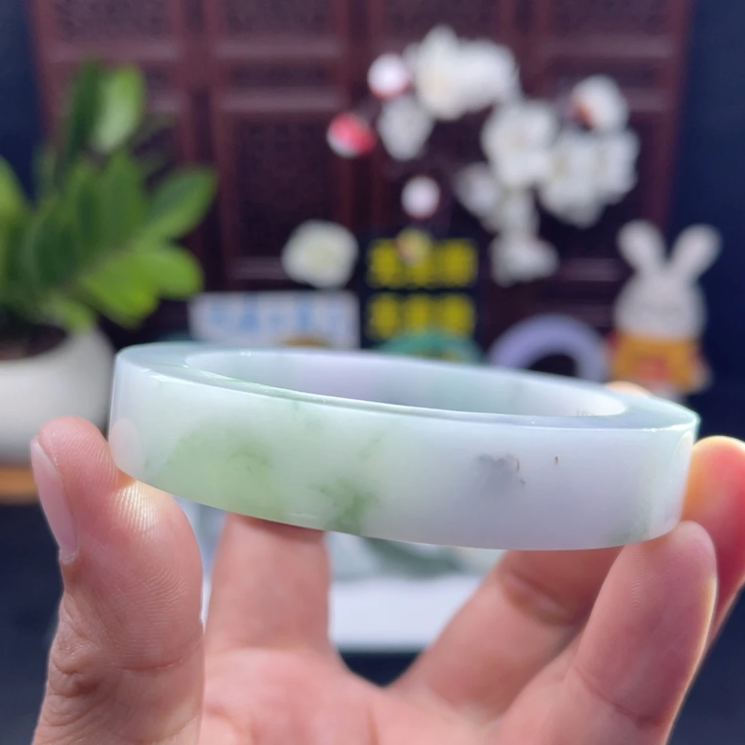 定制翡翠未镶嵌56-57正圈飘花